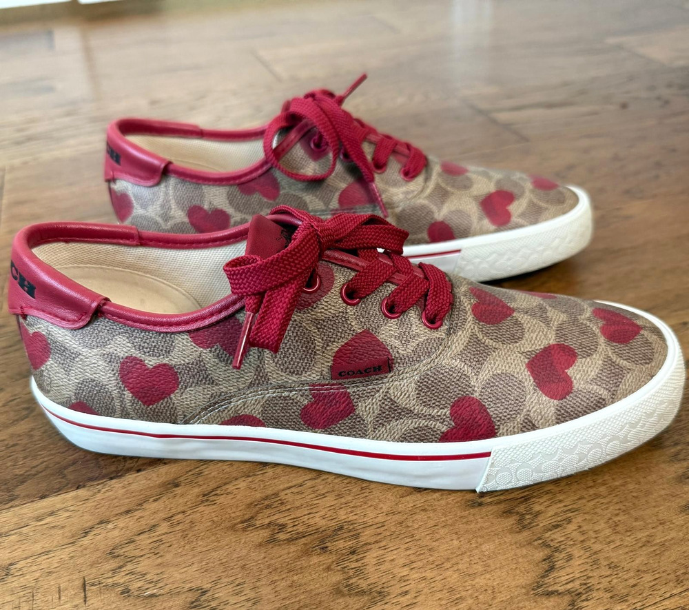 NWOB COACH Citysole coated canvas electric red hearts skate shoes US size 8.5 B